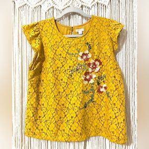 ☀️Sz Lg Women’s Mustard Yellow Lace Embroidered Blouse by Xhilaration EUC